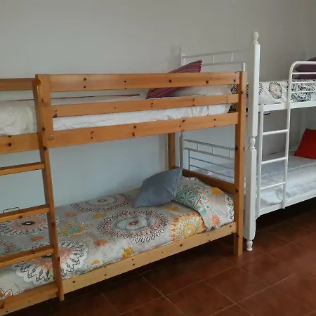 Casa Mayantigo لا أوروتافا
